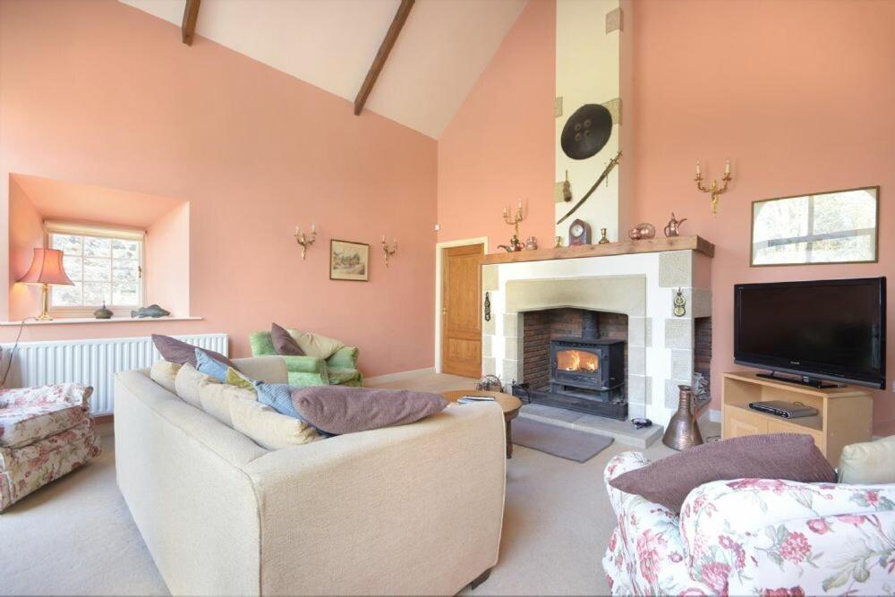 Craster Tower Coach House Villa ภายนอก รูปภาพ