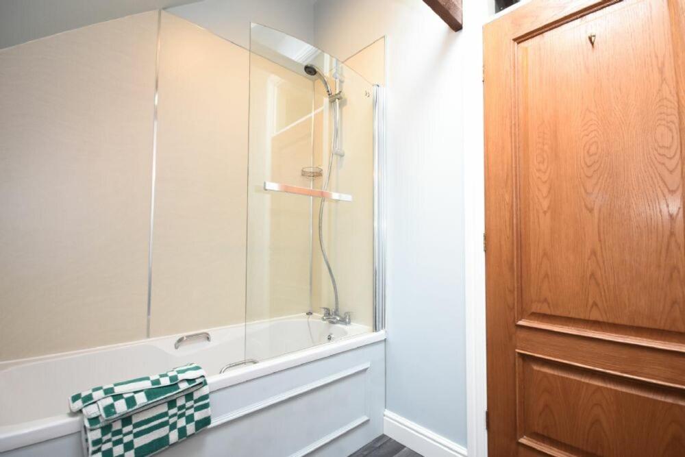 Craster Tower Coach House Villa ภายนอก รูปภาพ